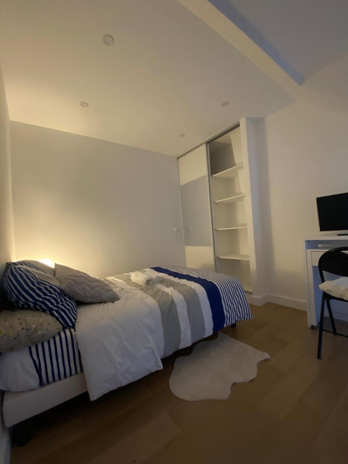 5em Arrondissement A Deux Pied Du Pantheon Apartment Paris