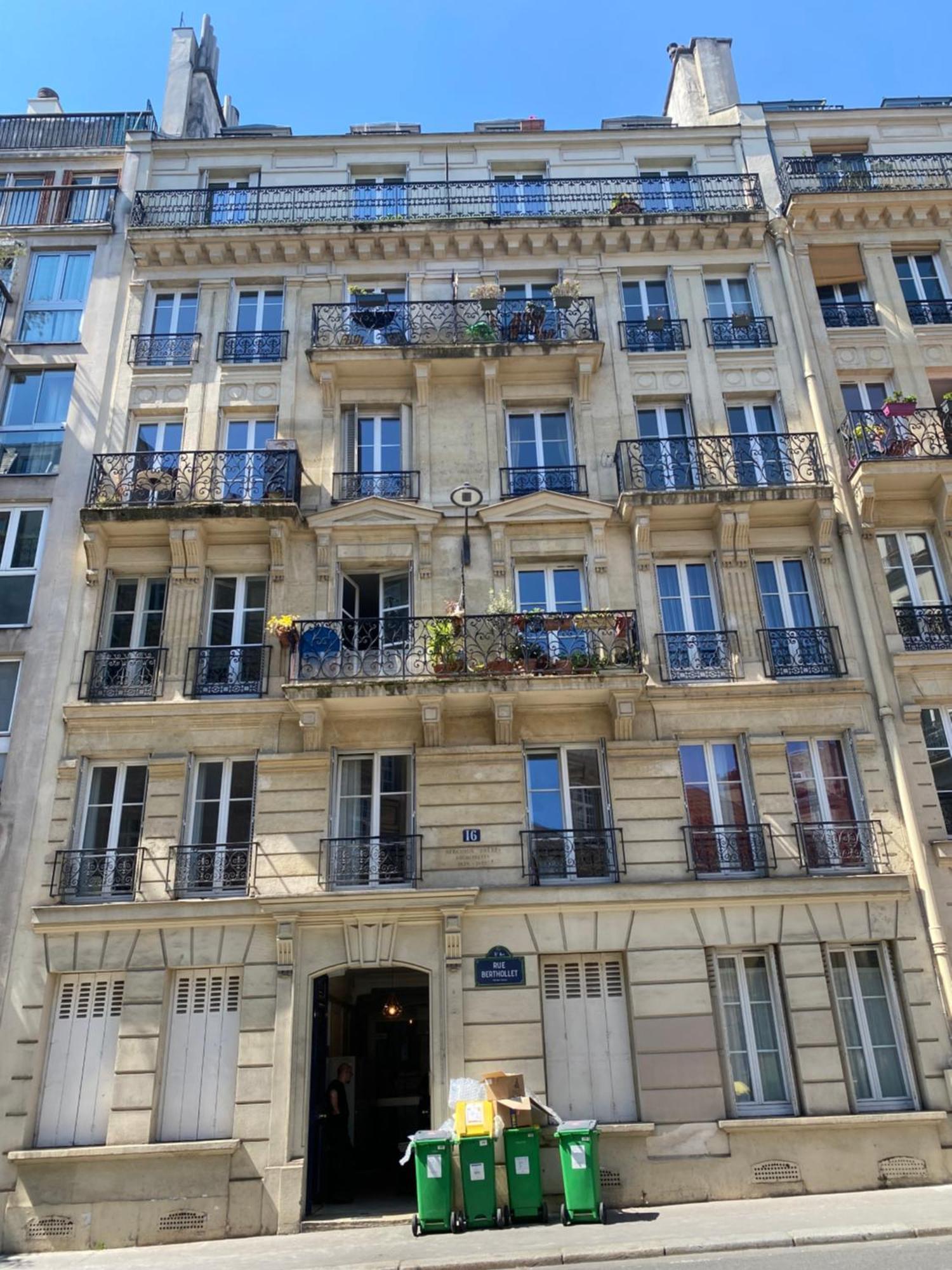 5em Arrondissement A Deux Pied Du Pantheon Apartment